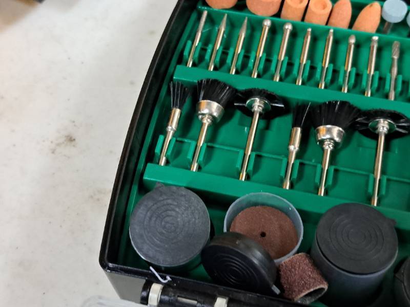 lot 183 image: Hitachi Mini Grinder Accessory Kit 200-piece