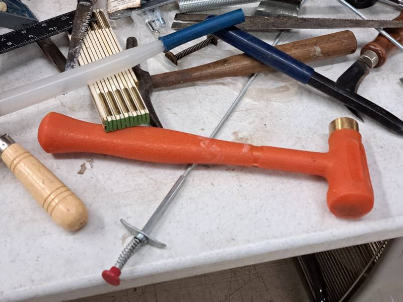 lot 351 image: Lot of (1 Box) Hand Tools - Hammers, Saws, Measuring Tools