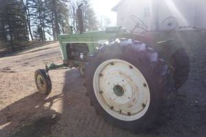 1959 Oliver Model 770 Row Crop Tractor