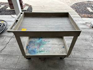 37 x 25 Rubermaid Utility Cart