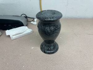 Granite Vase wdrain Coral Blue 5 x 5 x 9