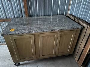 Portable Trade Show Display Cabinet with Granite Top