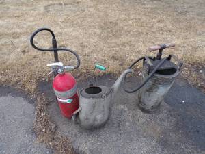 lot 20 image: Fire Extinguishers and Antifreeze Filler