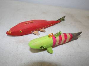 lot 77 image: Pair of Ice Fishing Decoys