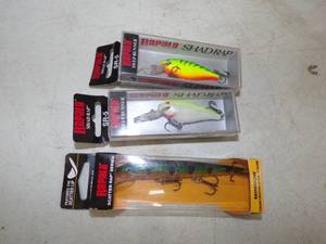 lot 79 image: 3 Rapala Fishing lures