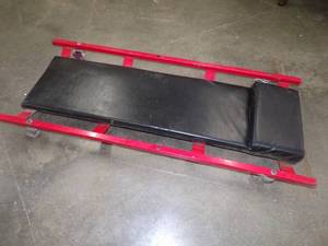 lot 89 image: Heavy Duty Creeper