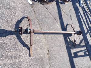 lot 101 image: Trailer Axle