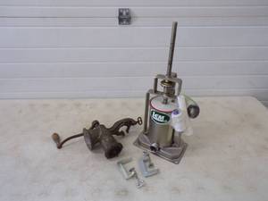 lot 104 image: Meat Grinder and Sausage Stuffer