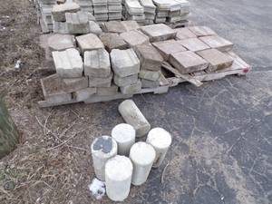 lot 152 image: 2 Pallets of Bricks and 6 Concrete Tubes Cap Brick and Garden Wall Brick