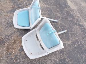 lot 153 image: Pair of Boat seats and pedestals