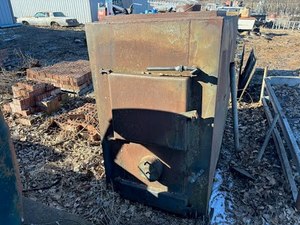 lot 175 image: Large Wood Boiler