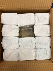 lot 31 image: 12 - Oblong Staining Glass Jars With Lids 3.5 x 2.5 Inches