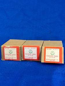 lot 34 image: 35 - Pyrex 75x12mm Culture Tubes No. MP-9610