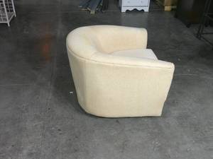 lot 15 image: 27 x 38  Swivel Seat-Used