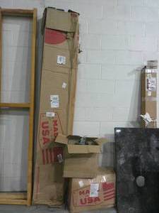 lot 20 image: Spectra Gutter Systems Gutters Pieces-Black