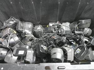 lot 81 image: Huge Bulk Lot of Ryobi P118B 18v Chargers