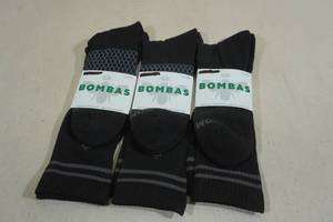 lot 136 image: 3 Pairs Bombas Socks XL
