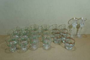 lot 217 image: Holiday Themed Glassware