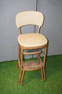 lot 240 image: Vintage Cosco Stool with Steps