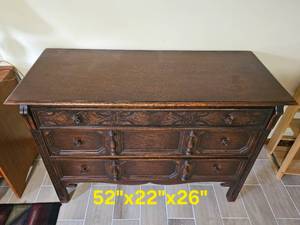 lot 26 image: Antique Walnut Elizabethan Dresser Landstrom Furniture