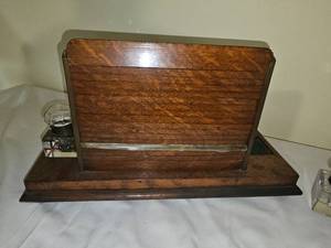 lot 76 image: Antique Roll-Top Inkwell Desk Caddy