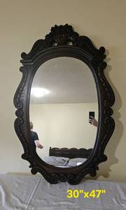 lot 29 image: Antique Elizabethan Walnut Mirror