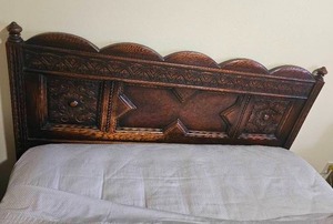 lot 30 image: Antique Walnut Elizabethan Double Headboard & Frame