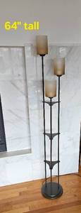 lot 52 image: Modern Contemporary Three Light Floor Lamp