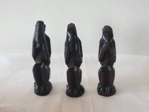 lot 42 image: Exotic Hand-Carved Ebony Hear-See-Speak Monkey Figures
