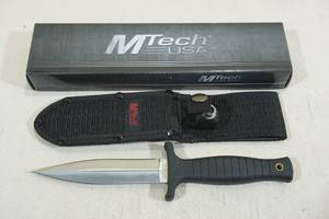 lot 27 image: M-Tech USA Stainless Steel Survival Knife