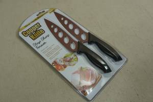 lot 28 image: Copper Knife Cutlery 2 Pack
