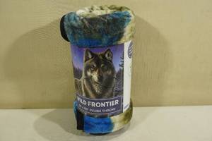 lot 74 image: Wild Frontier Plush Throw Blanket - Wolf