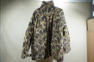 lot 79 image: Mountn Prairie Camo Jacket