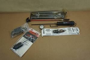 lot 103 image: Assorted Firearm Cleaners and Reloading Die