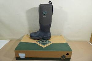 lot 109 image: Muck Unisex Wetland Field Boots - Mens 5Womens 6