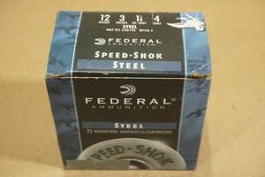 lot 151 image: 25 Federal Speed-Shok 12 Gauge 3 Steel 4 Shot Shotshells