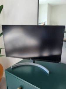 LG 27UK850-W 27 inch LED Monitor