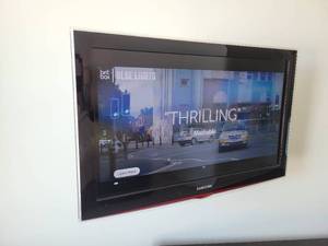 Samsung TV LN32D450G
