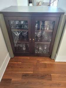 Double Sided Free Standing Cocktail Bar