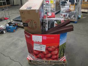 lot 103 image: Pallet of Store Overstock Store and Ecommerce Product and Returns