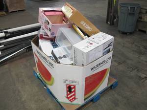 lot 126 image: Pallet of Store Overstock Store and Ecommerce Product and Returns