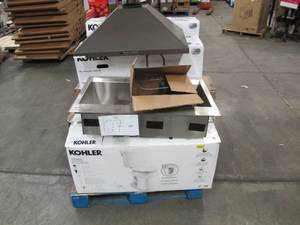 lot 127 image: Pallet of Store Overstock Store and Ecommerce Product and Returns