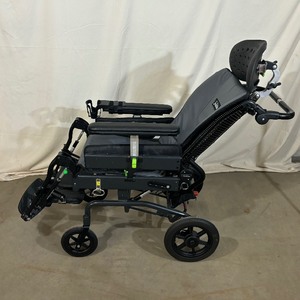 lot 12 image: Ormesa Juditta Tilt In Space Tilting and Reclining Comfort Wheelchair - In Good Working Condition