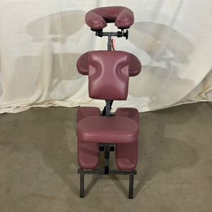 lot 23 image: ROBIN MC-50BU Salon Spa Portable Massage Chair - Burgundy - In Excellent Condition