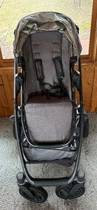 lot 137 image: Uppa Baby Stroller Grouping