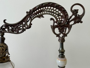 lot 9 image: Antique Art Nouveau Bridge Lamp