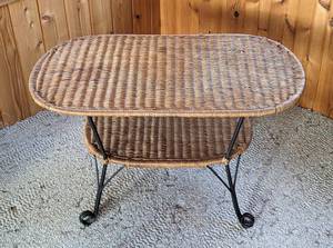 lot 57 image: Small Wicker Coffee Table