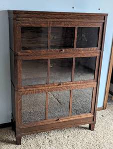 lot 23 image: Macey Oak Barrister Bookcase