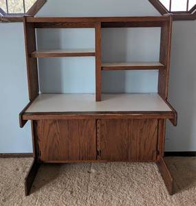 lot 67 image: Large Vintage Desk Unit