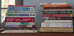 lot 202 image: Large Variety of Books